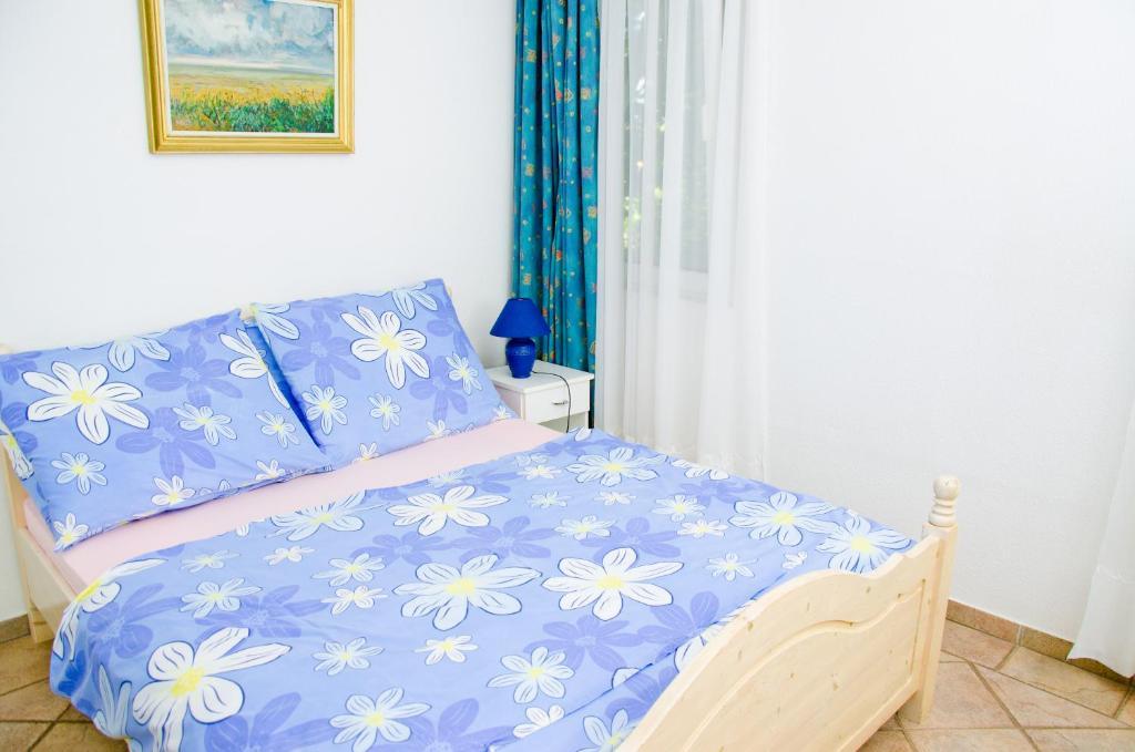Samson Apartment Hajdúszoboszló Chambre photo